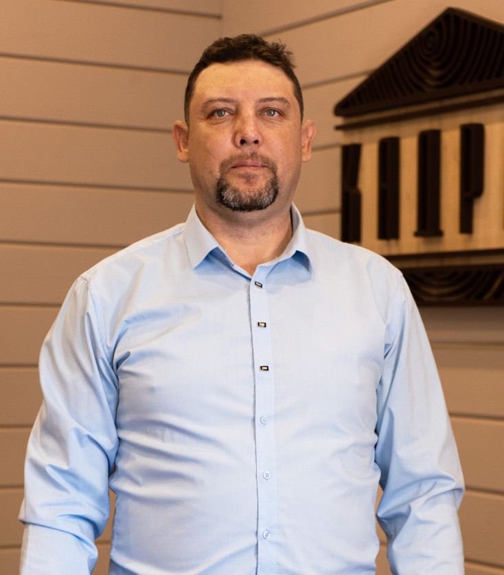 Михаил Фролов